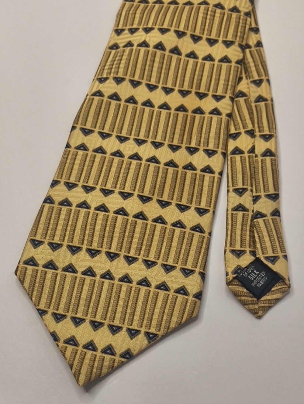 Bill Blass Black Label Silk Tie Yellow